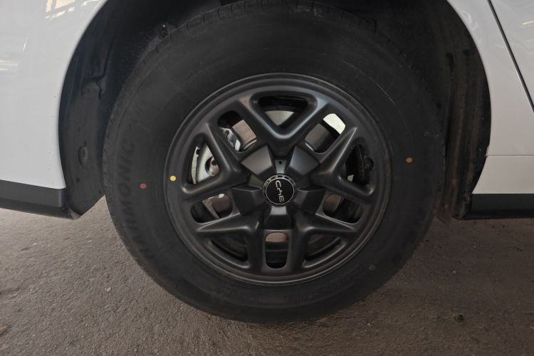 BYD Seal 05 DM-i 2025 car image #10