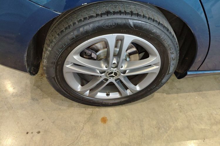 Mercedes-Benz B Class 2019 car image #10