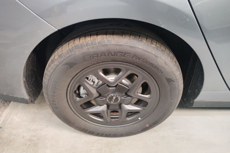 BYD Seal 05 DM-i 2025 car image #10