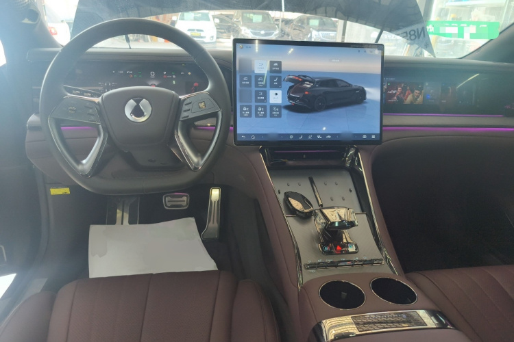 Denza Z9GT 2025 car image #10