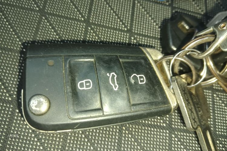 Volkswagen T-Cross 2020 #10 Volkswagen T-Cross 2020 immagine di auto #10