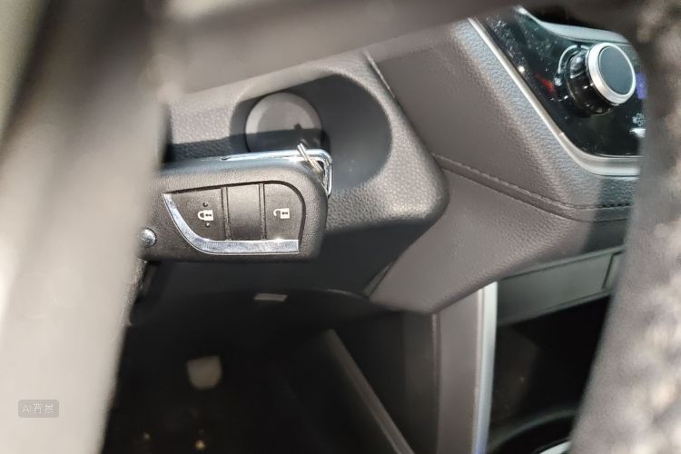 Toyota Frontlander 2022 car image #10