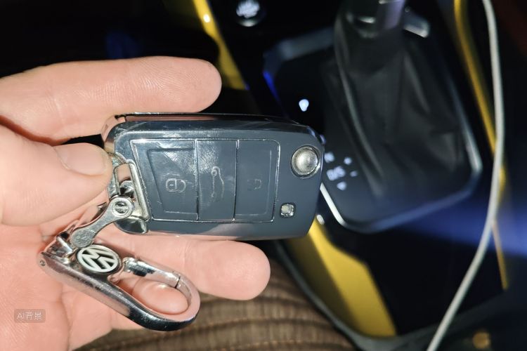 T-Roc 2019 car image #10