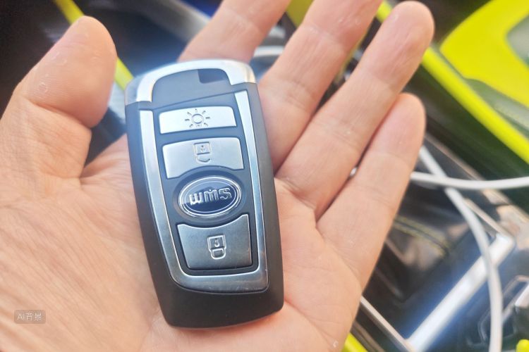 SWM G01 2020 immagine di auto #10