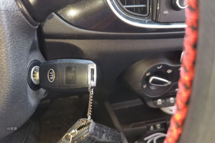 Kia Pegas 2019 image de voiture #10