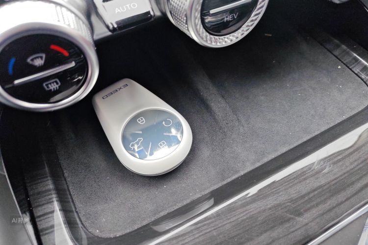 Exceed Yaoguang C-DM 2025 изображение автомобиля #10