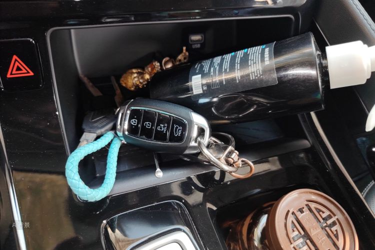 Hyundai Custo 2025 car image #10