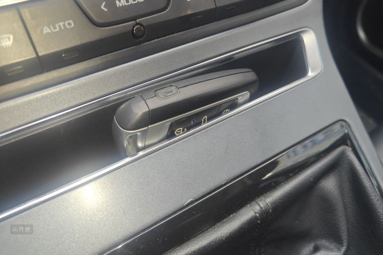GEELY Emgrand 2018 #10 GEELY Emgrand 2018 car image #10
