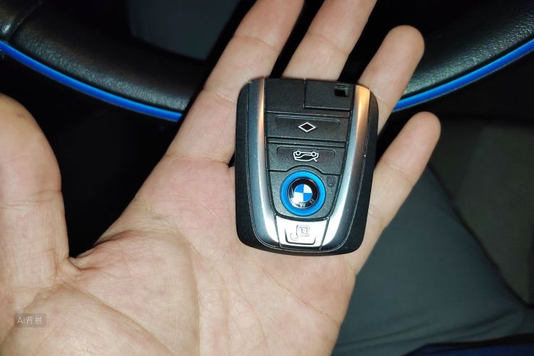 BMW i3 (Imported) 2019 #10 BMW i3 (Imported) 2019 car image #10