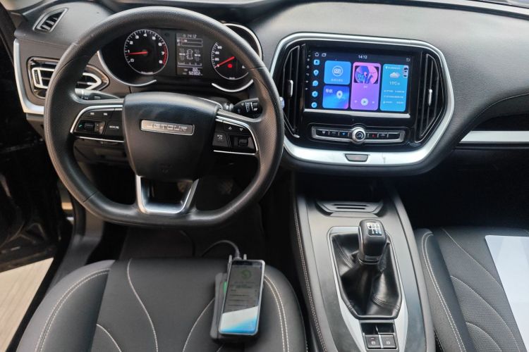 X70M 2021 car image #10