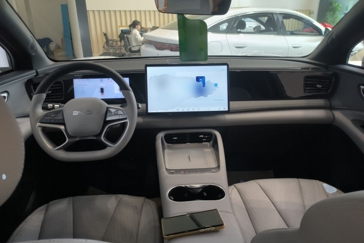 BYD Sea Lion 06 New Energy 2025 car image #10