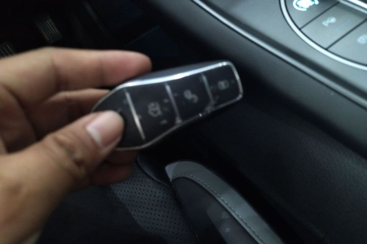 BYD Sea Lion 05 DM-i 2025 image de voiture #10