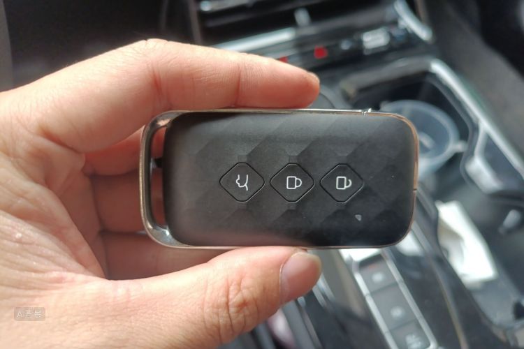 Wuling Starlight 2024 car image #10