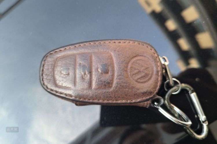 Volkswagen Touareg 2018 car image #10