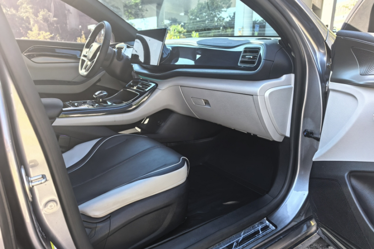 BYD Song Plus New Energy 2023 #10 BYD Song Plus New Energy 2023 car image #10