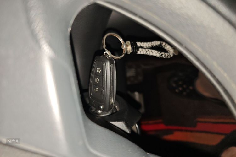 Ford Focus 2018 car image #10