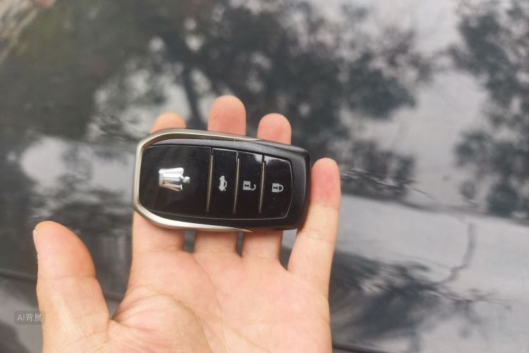 丰田 皇冠 2017 #10 丰田 皇冠 2017 汽车图片 #10