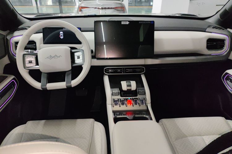 FangChengBao 2026 car image #10