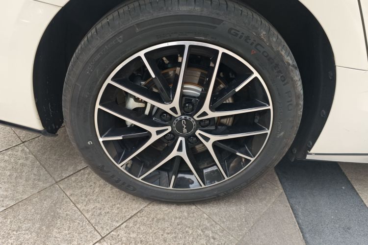 BYD Seal 07 DM-i 2024 صورة سيارة #10