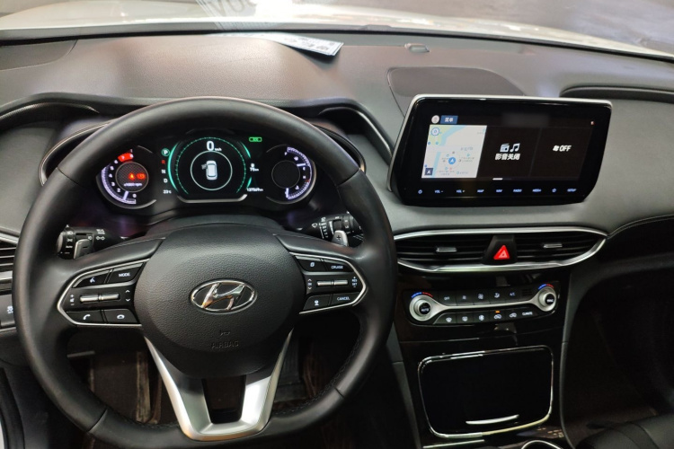 Hyundai Santa Fe 2019 car image #10