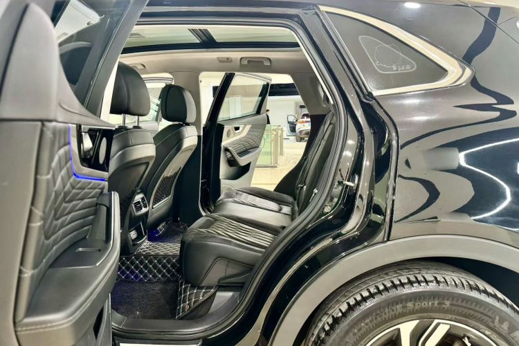 HongQi HS5 2021 car image #10