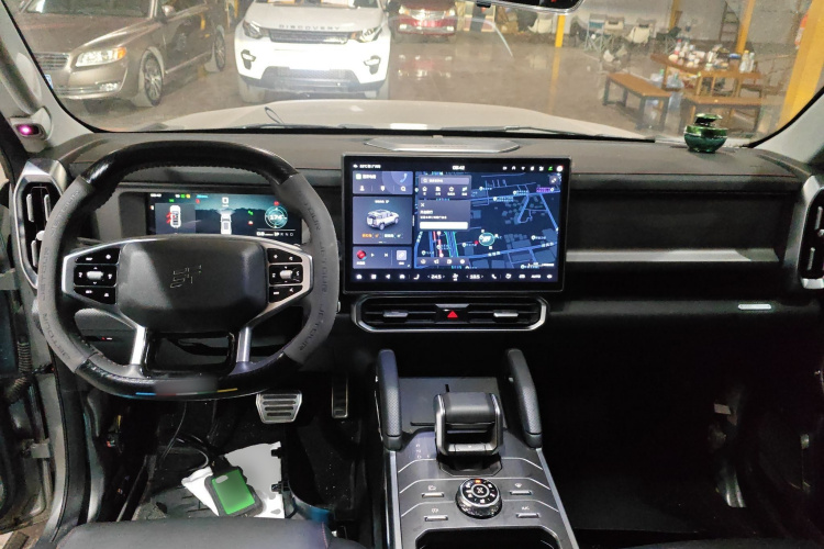 Jetour Traveller 2024 car image #10