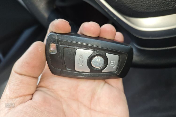 BMW 1 Series (Imported) 2015 car image #10