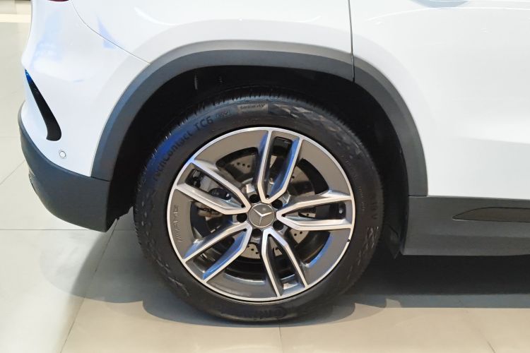 Mercedes-Benz GLA AMG 2023 #10 Mercedes-Benz GLA AMG 2023 image de voiture #10