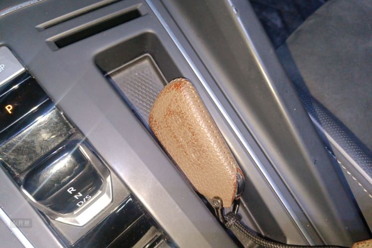 Volkswagen Golf 2021 car image #10