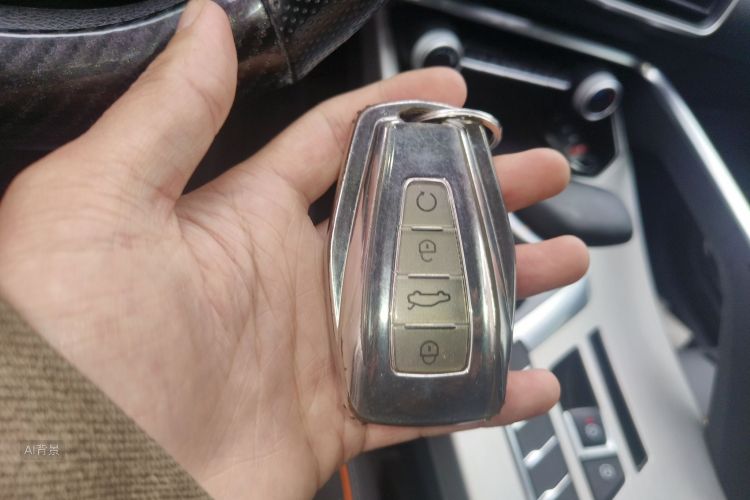 GEELY Coolray 2024 #10 GEELY Coolray 2024 car image #10