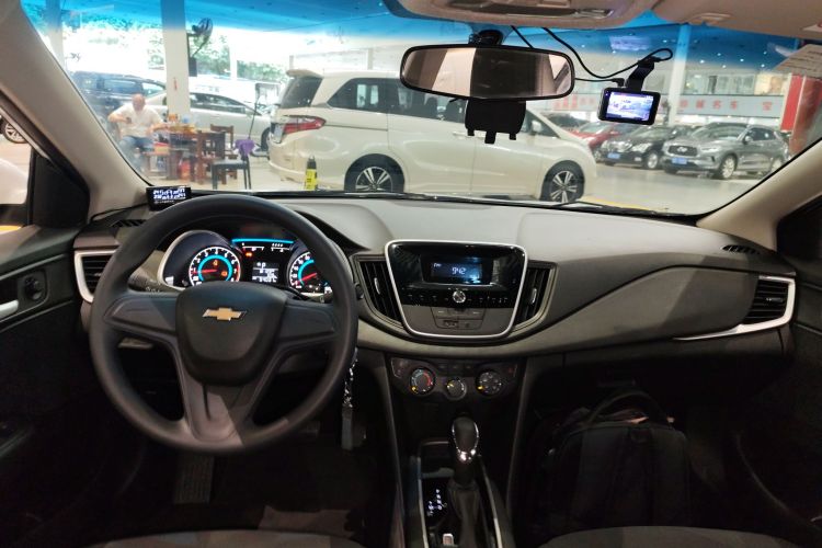 Chevrolet Cavalier 2019 صورة سيارة #10