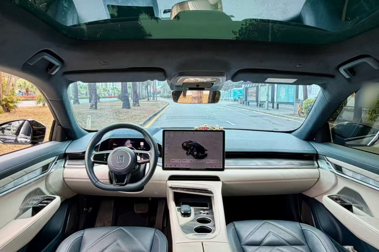 极氪 极氪001 2024 汽车图片 #10