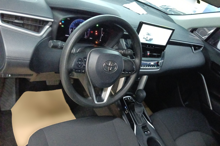 Toyota Frontlander 2024 car image #10