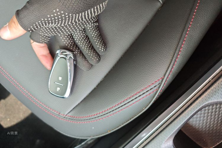 Chevrolet Tracker 2023 imagem de carro #10