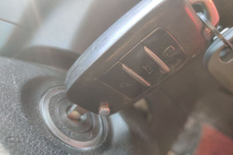 SWM X3 2020 image de voiture #10