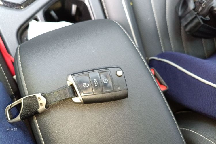 Volkswagen Tiguan L New Energy 2022 изображение автомобиля #10