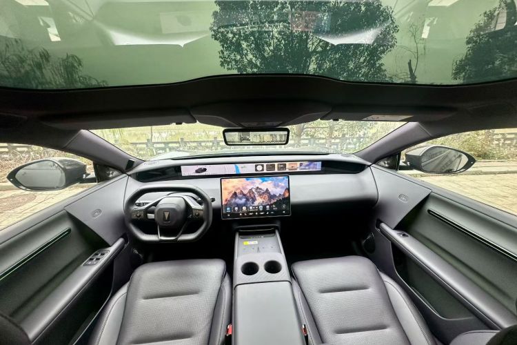 Avatr 06 2025 imagem de carro #10