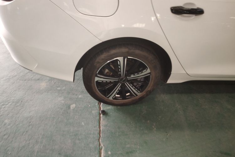 BYD Destroyer 05 2023 car image #10