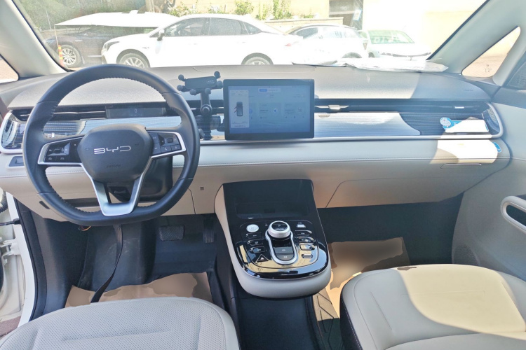 BYD D1 2024 car image #10