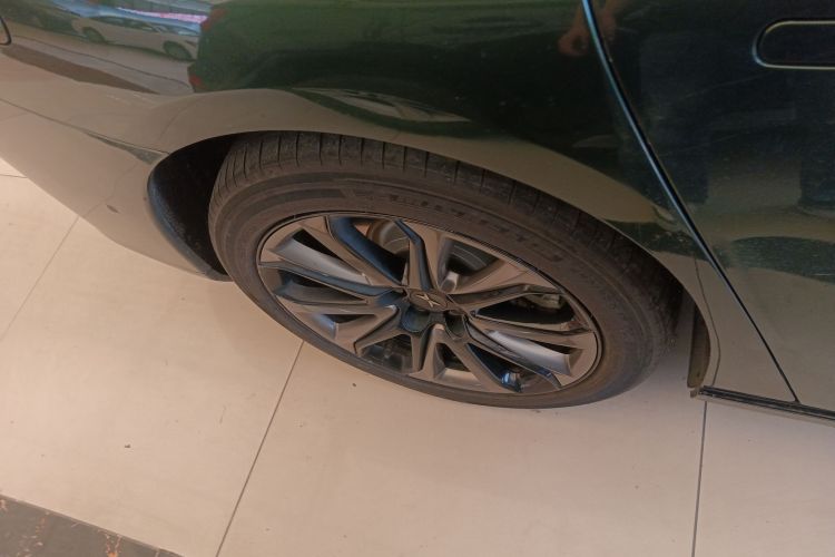 Xpeng P7 2021 صورة سيارة #10