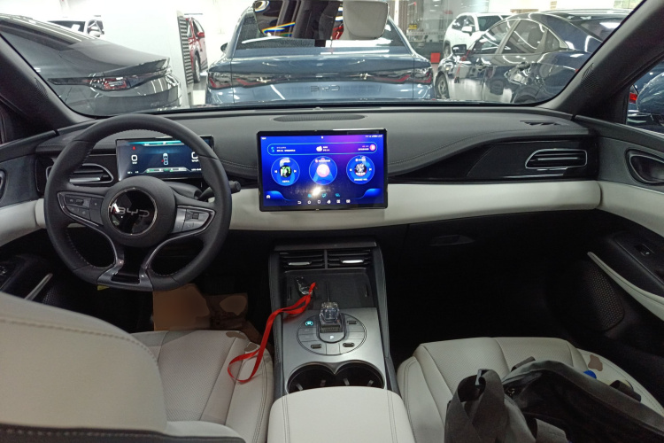 BYD Seal 06 New Energy 2025 car image #10