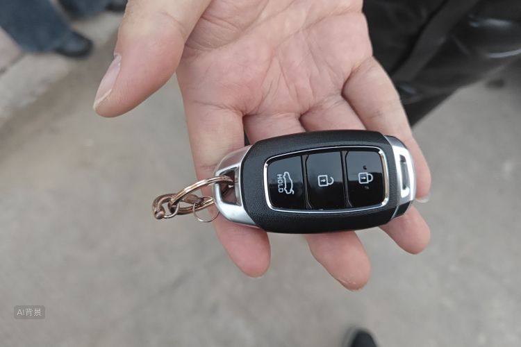 Hyundai Elantra 2021 immagine di auto #10