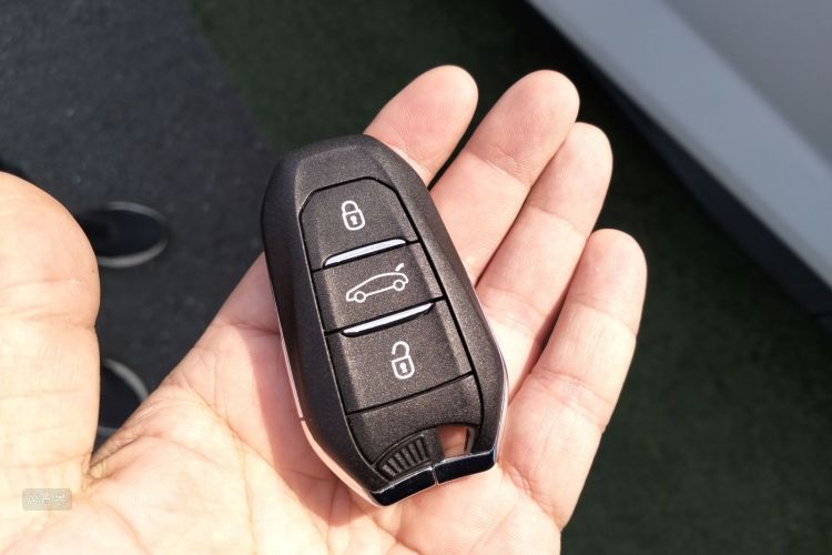 标致 标致408X 2023 汽车图片 #10