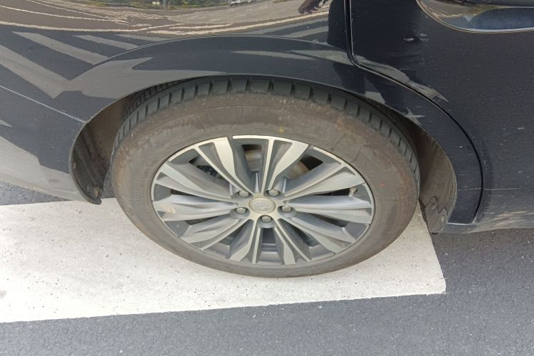 HongQi E-QM5 2022 imagem de carro #10