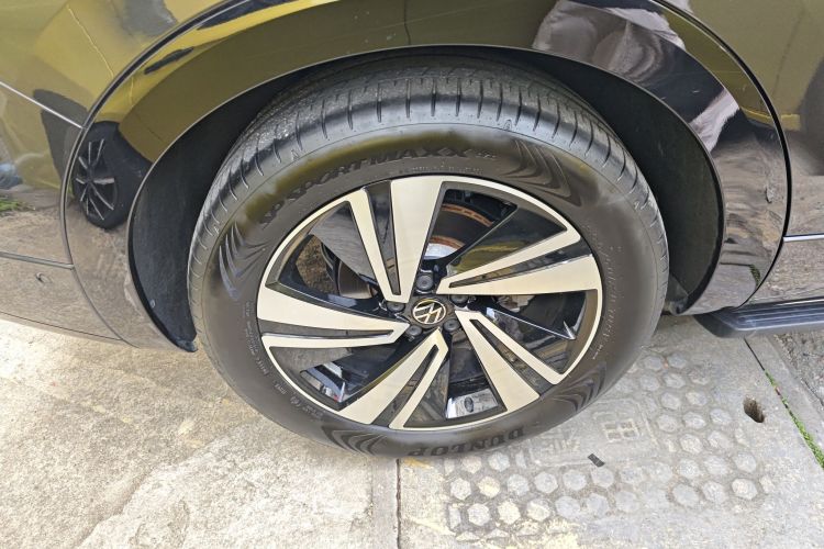 Volkswagen Tavendor 2024 car image #10