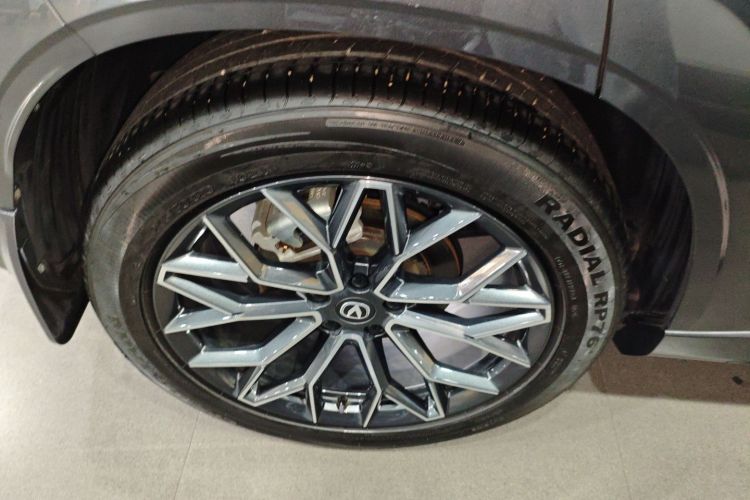 Changan UNI-Z 2024 car image #10