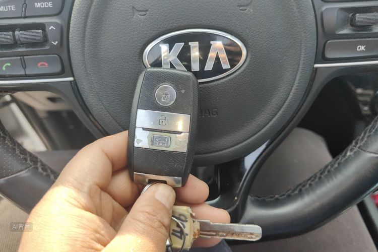 Kia KX5 2016 صورة سيارة #10