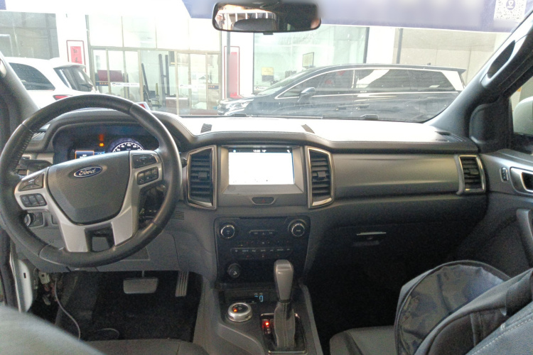 Ford Everest 2018 imagem de carro #10