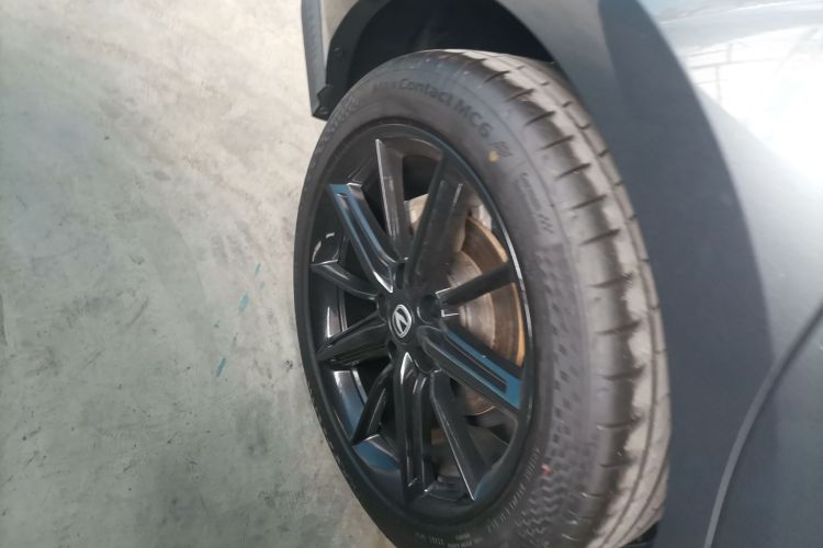 Changan UNI-V 2023 изображение автомобиля #10