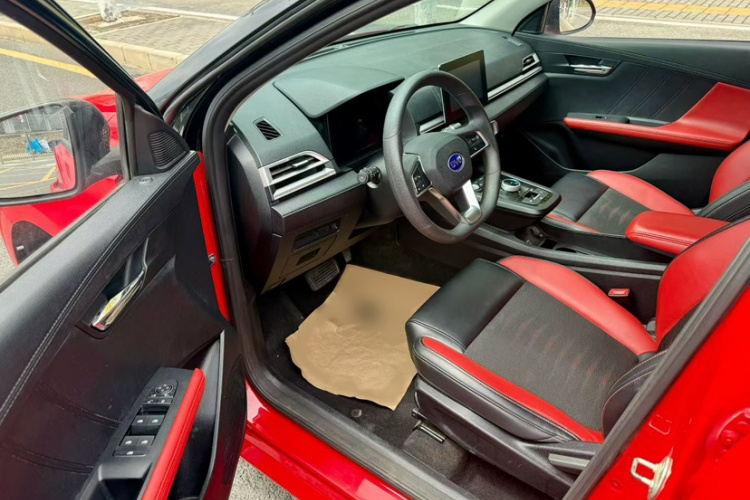 BYD e2 2019 imagem de carro #10